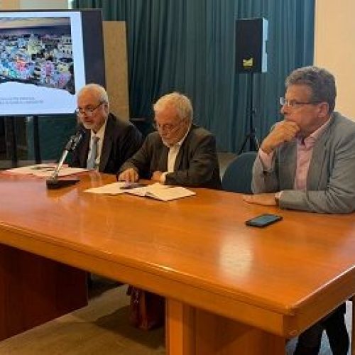 Previste 3 linee di azione con iniziative dirette alla popolazione scolastica, a quella locale/turistica e alla sinergia con le università e altri istituti
